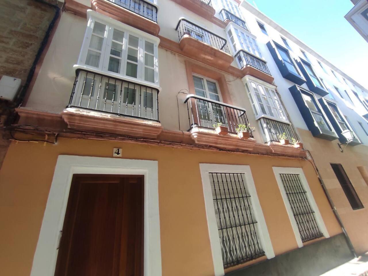 Sh Casa Buda Gran Apartamento En El Centro Cádiz Buitenkant foto